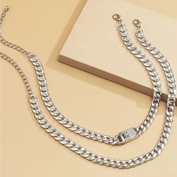 2 Pcs Statement Chunky Chain Necklace Set Inlaid with Shiny Rhinestones - Picture 9 of 11